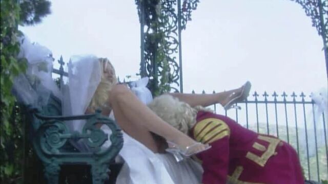 Грешная Золушка | Sinful Rella (2002) порно пародия