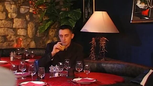 Черные кружева и белая ложь | Black Lace and White Lies (с переводом)