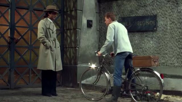 Прекрасная пленница | La belle captive (1982) эротический фильм