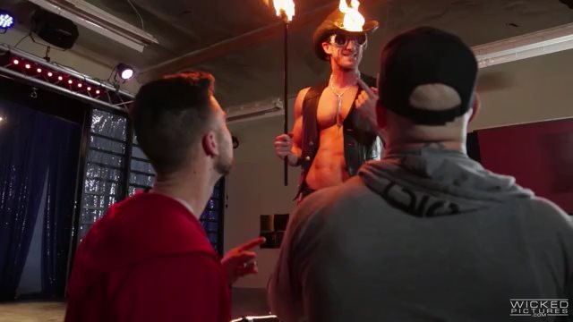 Волшебный Майк XXXL — порнофильм с русским переводом