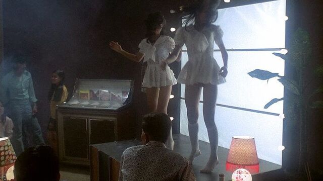 Эммануэль | Emmanuelle (1974) эротический фильм
