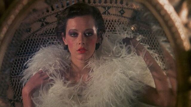 Эммануэль | Emmanuelle (1974) эротический фильм